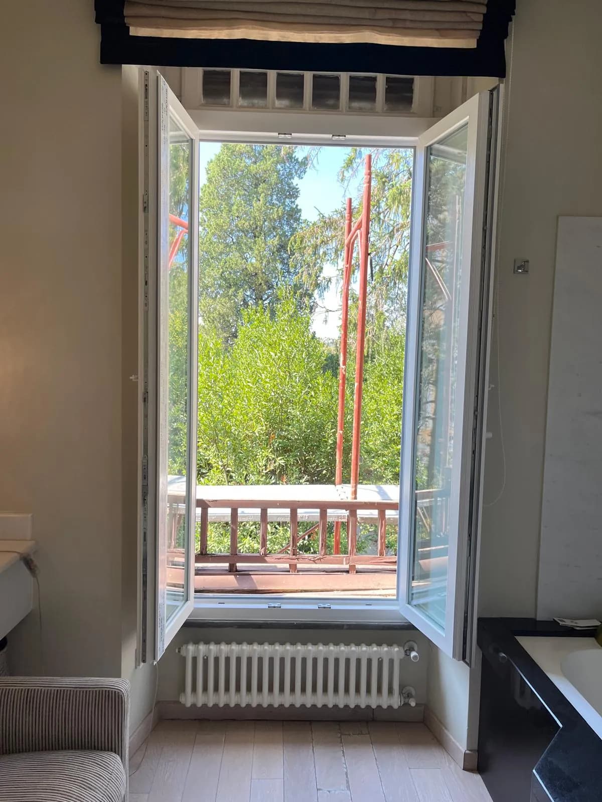 Finestra in un edificio storico