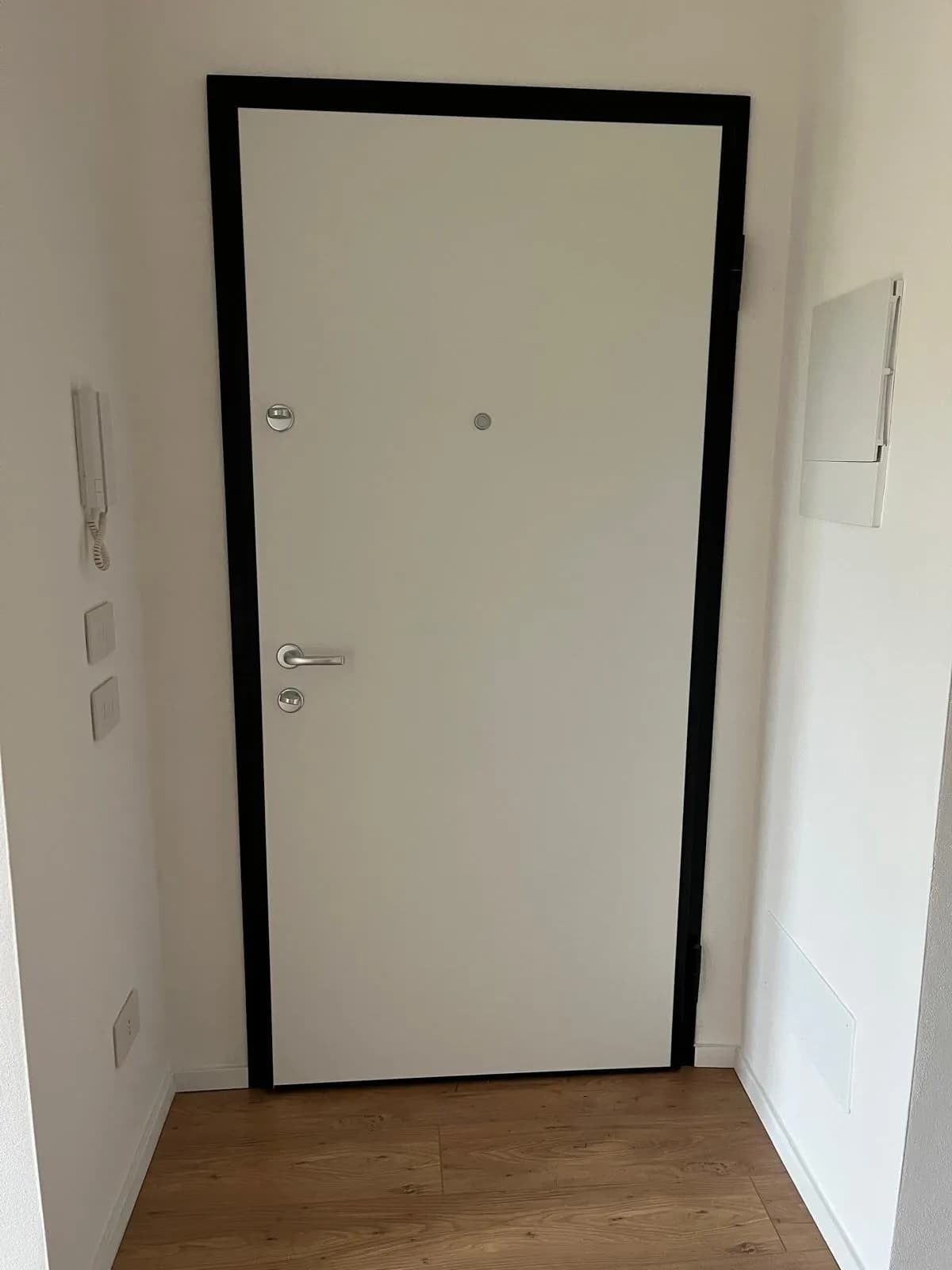 Porta blindata bianca